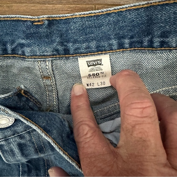 Levi's 550 Relaxed Fit Men's Denim Jeans paper tag - Picture 4 of 9